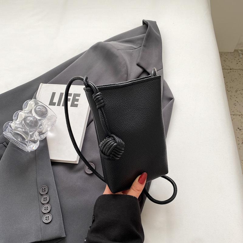 Nischen-Design, schlichte Textur, kleine quadratische Tasche 2025 Frühling neuer Modetrend Damen Schulter-Umhängetasche