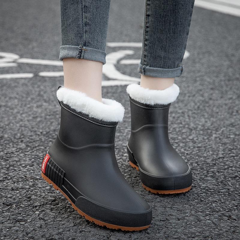 New Velvet Fashion Rain Shoes Women's Short Tube Thermal Rain Boots Water Shoes Low Top Water Boots Non-slip Car Wash Kitchen Shoes Glue Shoes