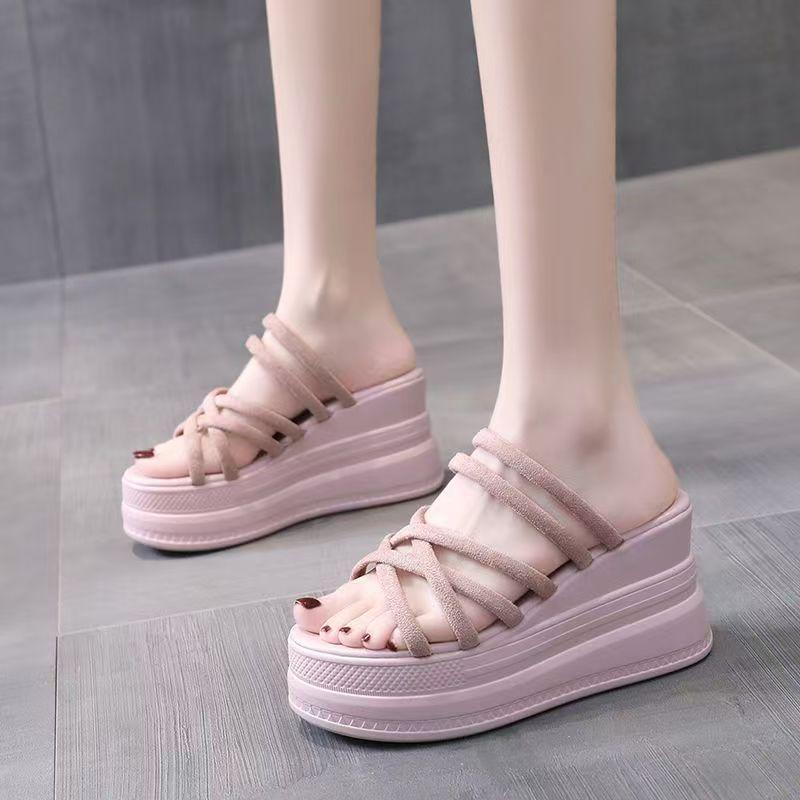 Slope Heeled Slippers Women Outside 2025 New Summer Fashion Bright Diamond Versatile Thick Sole Sponge Slipper Women Shoes