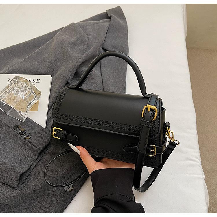 

This year s popular small bag women 2025 new trendy Korean version messenger bag high sense Internet celebrity foreign style shoulder small square bag