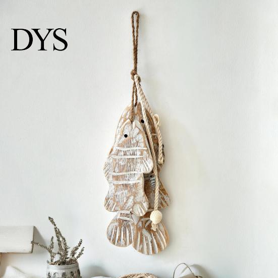 Seaside Wall Hanging Rustic Nautical Wooden Fish Decor, Coastal Beach Style Home Decor Ornament with Fishing Net for Lake House, Bedroom, Bathroom
