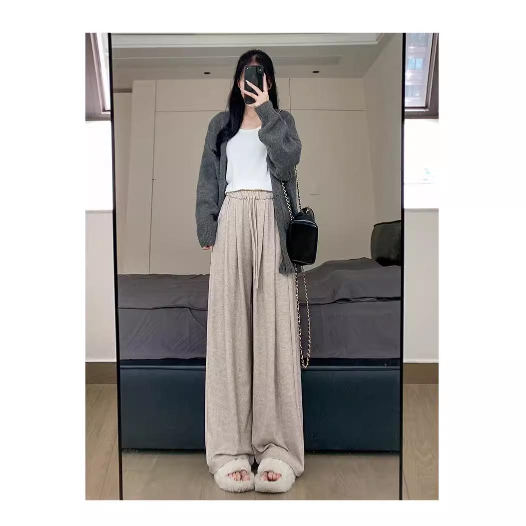 

Женские брюки с высокой посадкой, широкими штанинами, свободного кроя, драпирующиеся, на все сезоны Medium