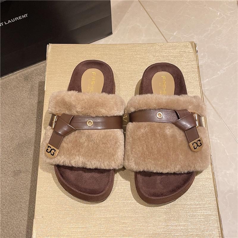 Niche Mao Mao Slippers Women's Wear In the Winter of 2025 New Internet Celebrity Versatile Lamb Wool Thick-bottomed Cotton Slippers