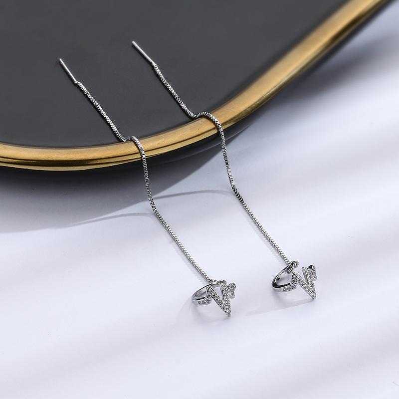 Flash Diamond Heartbeat Earline Integrated Earclip Creative Design Sense Fresh Earrings Earrings Earrings Women'S Flash Diamond Wavy Fringed Earrings