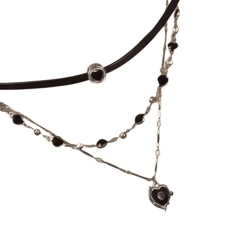 Sweet Cool Aesthetic Stackable Black Rope Necklace with Alloy Heart Charm for Layer Look Enthusiasts