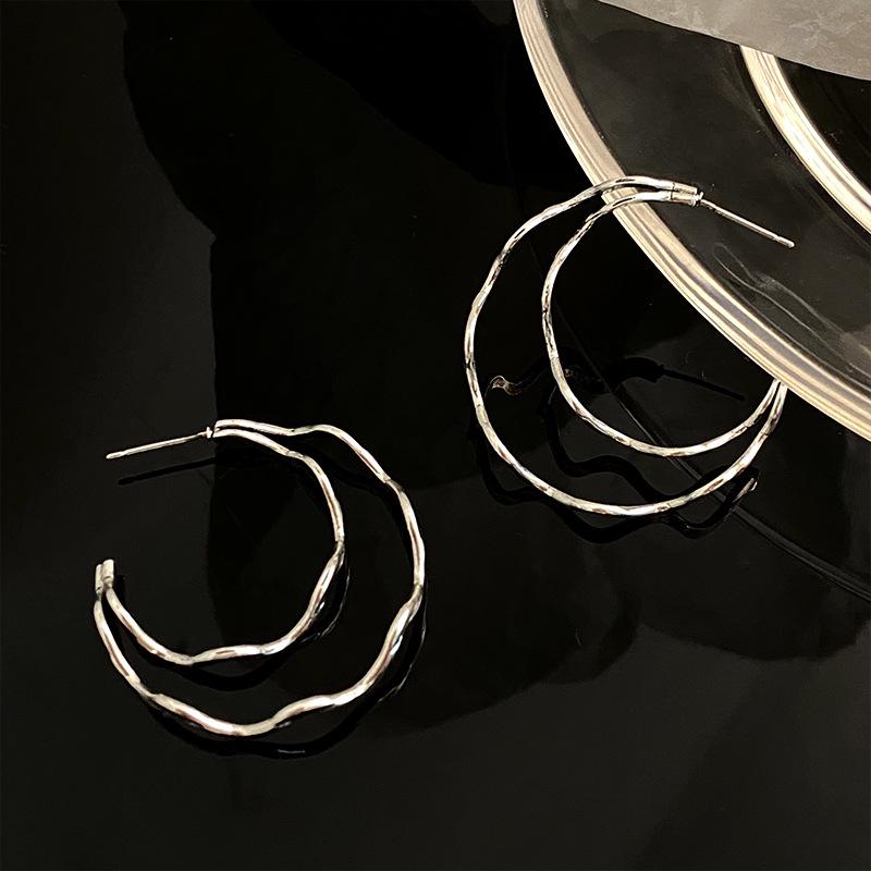 Retro Double Layer Irregular Curve Earrings - Women's Summer Small Design