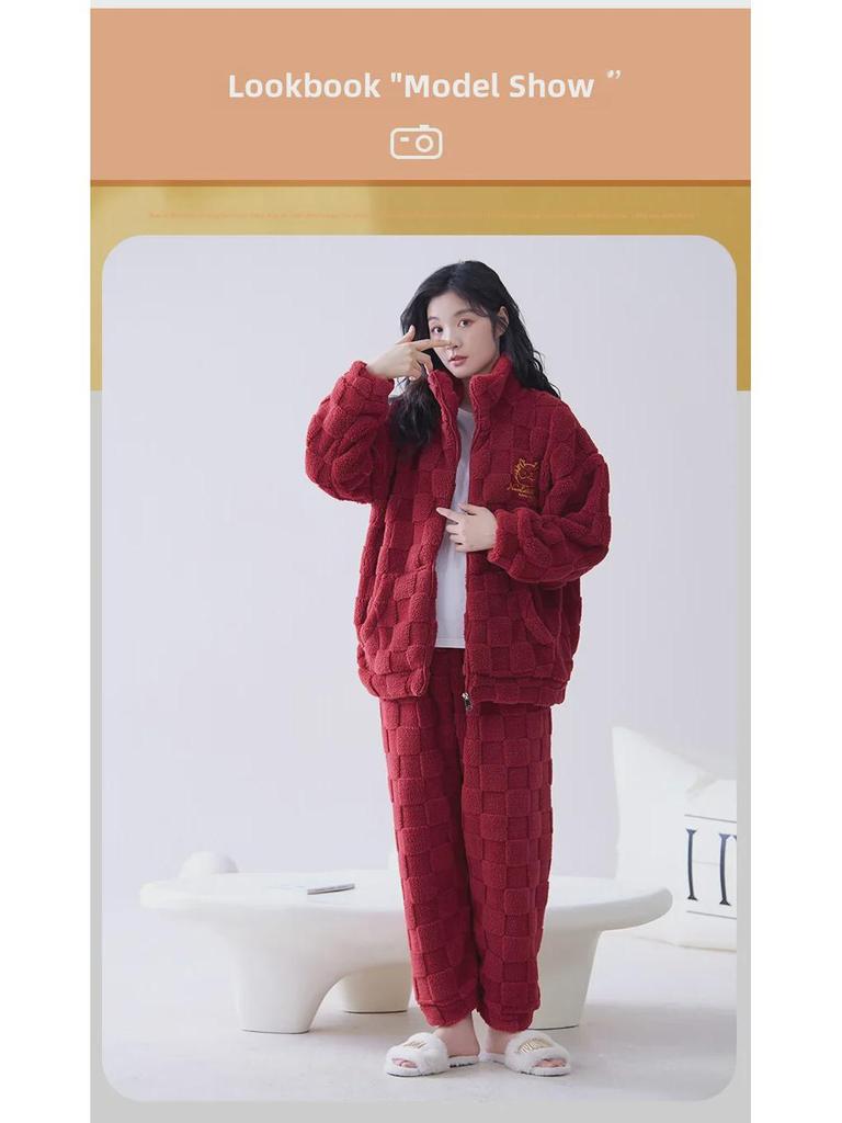 Damska przytulna flanelowa piżama zimowa - Gruby polar koralowy, duży rozmiar, idealna do noszenia w domu lub na zewnątrz jesienią i zimą.