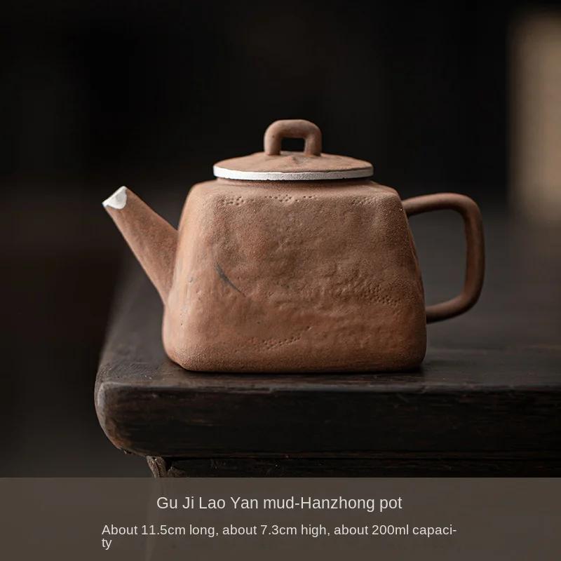 

Empty Zhai Old Rock Clay Pot Vintage Stoneware Little Teapot Kung Fu Tea Set Handmade Silver Gilded Tea Kettle Tea Infuser
