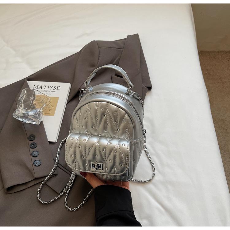 Xiaoxiangfeng Rhombus Backpack Women's 2025 New Fashion Bright Diamond Hand Bag Niche Design Multi-purpose Messenger Bag