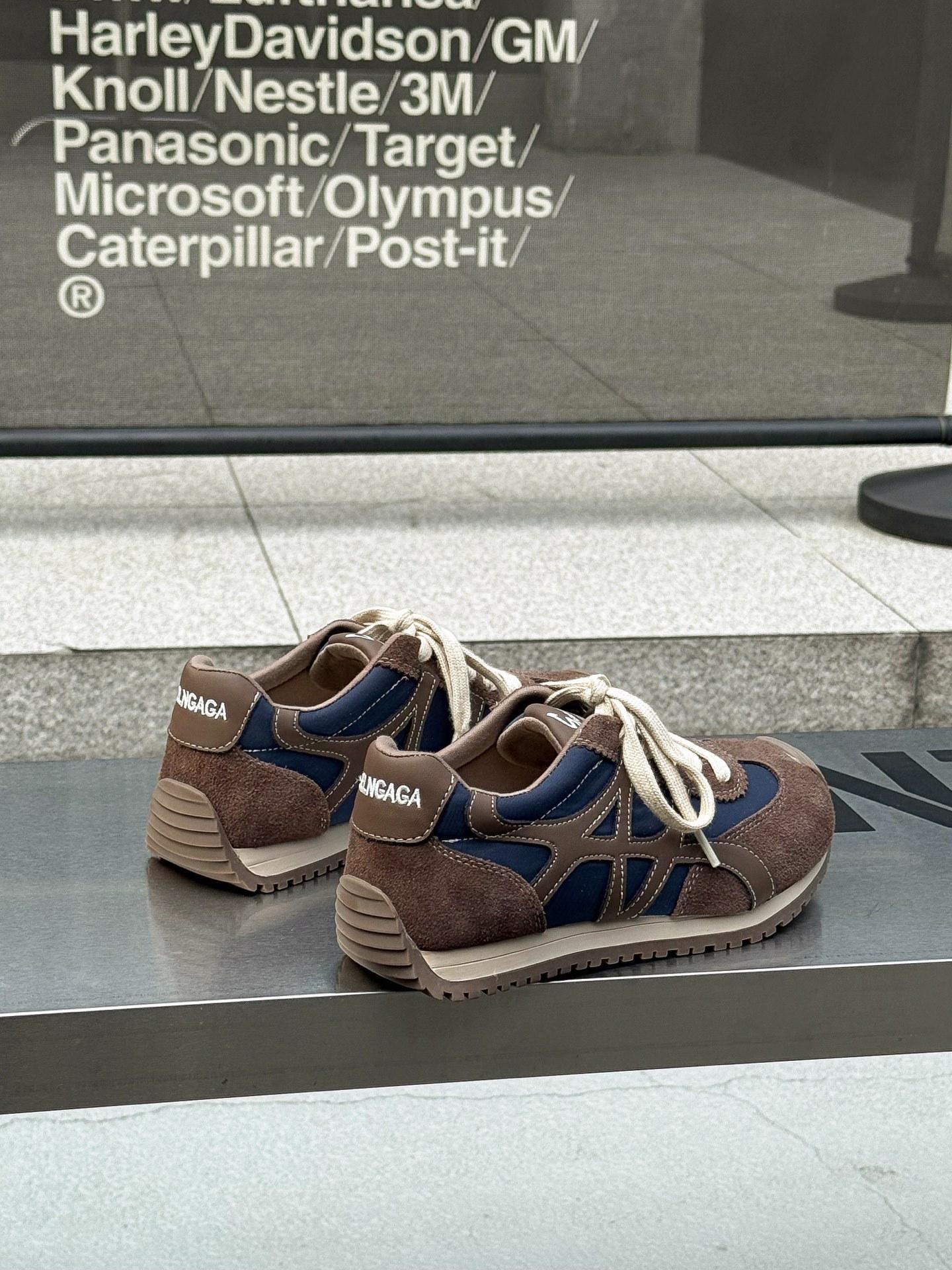 

Кожаные немецкие тренировочные туфли женские туфли 2025 осенние туфли женские новые универсальные ретро спортивные женские повседневные туфли Форрест Гамп 35