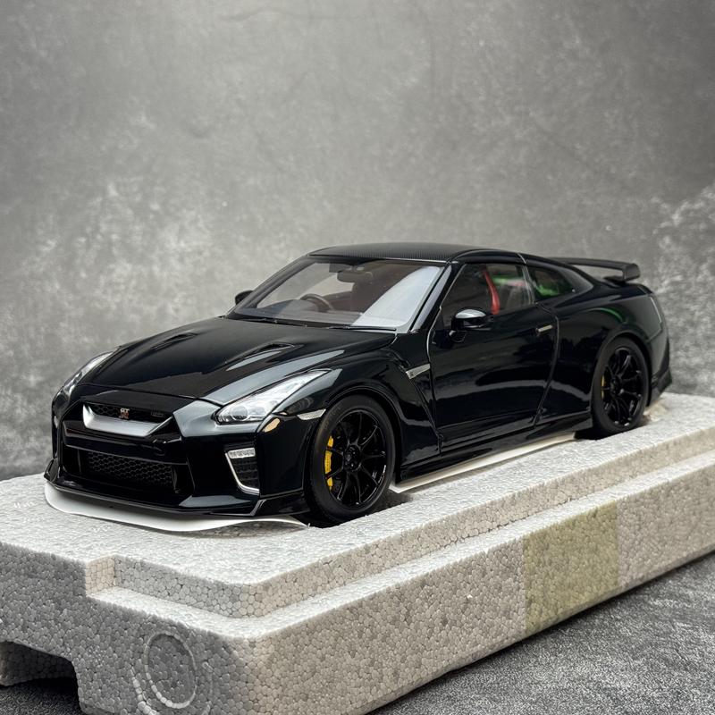 MOTORHELIX MH 1/18 GT-R(R35)Track Edition Engineered By NISMO 2022 Alloy car model sports car static decoration collection
