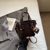 Texture Splicing Handbag Versatile Bucket Bag Women's Autumn and Winter New Fashion Shoulder Bag Commuter Messenger Bag