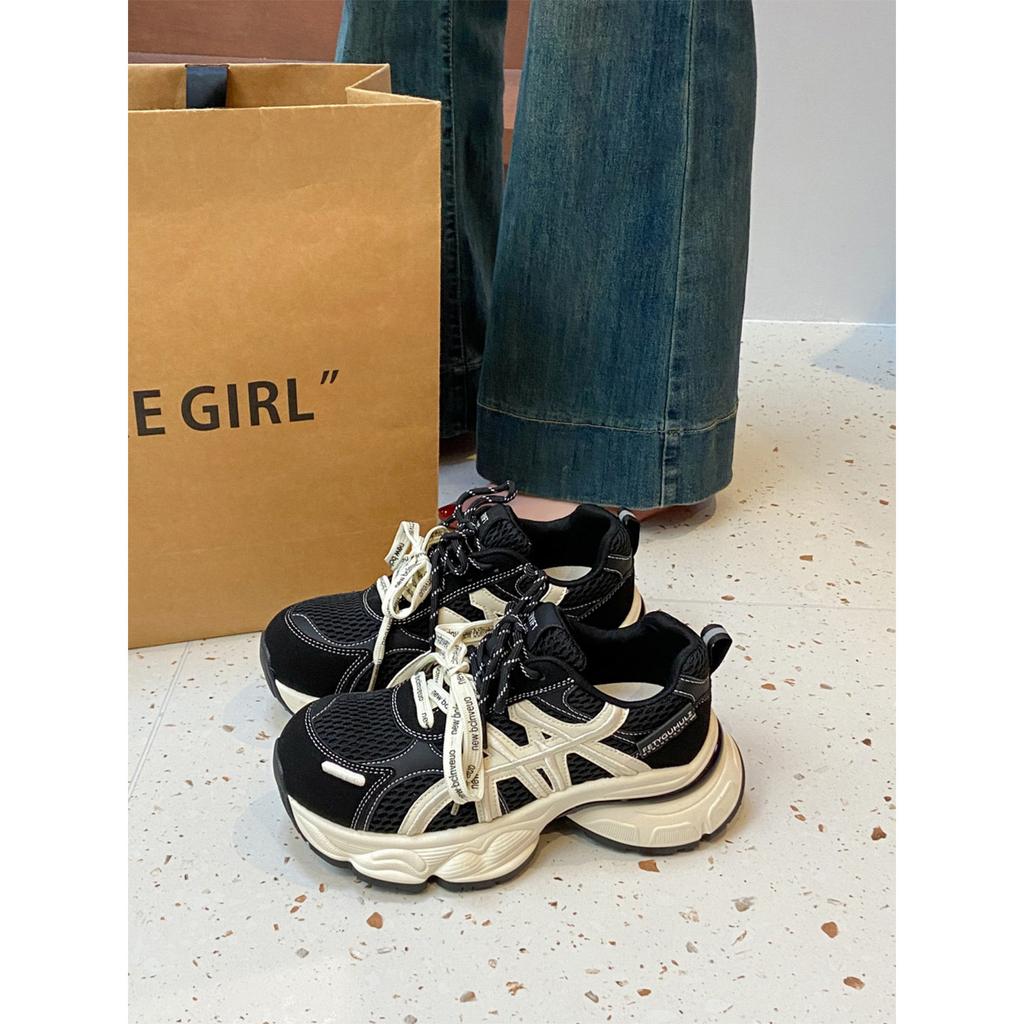 [Uncle Shoes] Thick-soled casual sports shoes are light and heightening, dad shoes autumn small 2025 breathable new feet retro