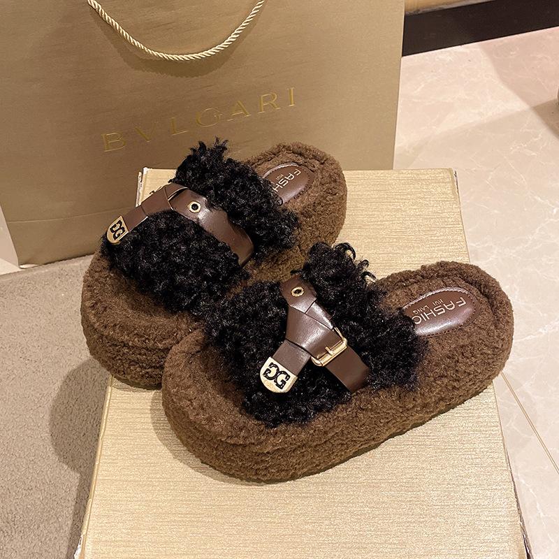 Thick-bottomed Fluffy Slippers for Women's Outerwear 2025 Autumn New Fashion Belt Buckle Lazy Casual Teddy Curly Slippers
