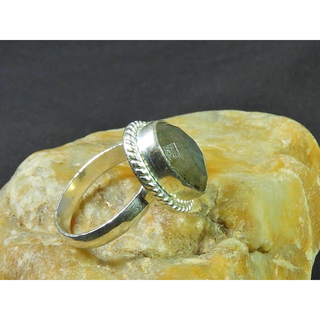 Natural Labradorite 925 Sterling Silver Oval Handmade Vintage Ring Size US-7 MK-56