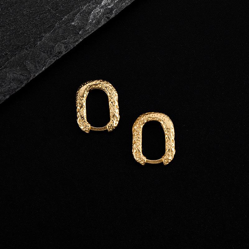 

ANENJERY Нерегулярные геометрические овальные серьги-кольца для женщин Элегантный темперамент Простые застежки-пряжки для ушей Подарок белый