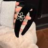 Korean Style Black Velvet Rhinestone Flower Headband for Women - Elegant, Versatile, High-End Fashion Hair Accessory.