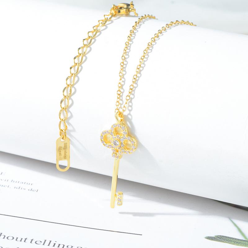 2023 Korean Zircon Key Necklace for Girls - Fashionable Clavicle Chain Jewelry