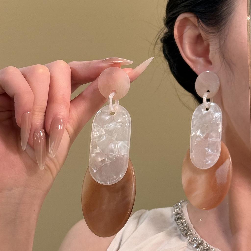 Silver needle acrylic geometric earrings exaggerated stud earrings versatile earrings design sense niche