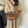 Premium Texture Bag Women'S Large-Capacity Design Pleated Messenger Bag Commuter Dumpling Bag