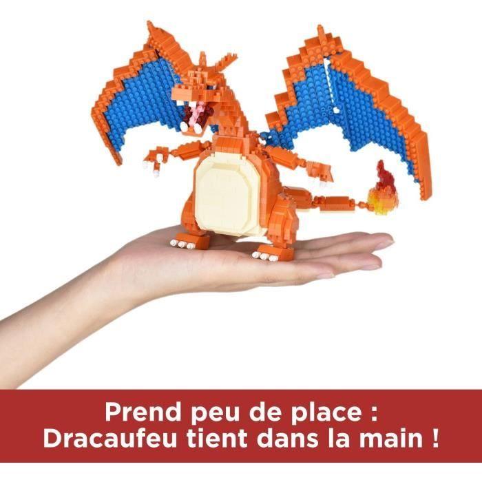 Figurine Pokémon Dracaufeu (Charizard) - BANDAI - Nanoblock - Figurine en Briques 860 pièces - Kit Construction - NBPM80