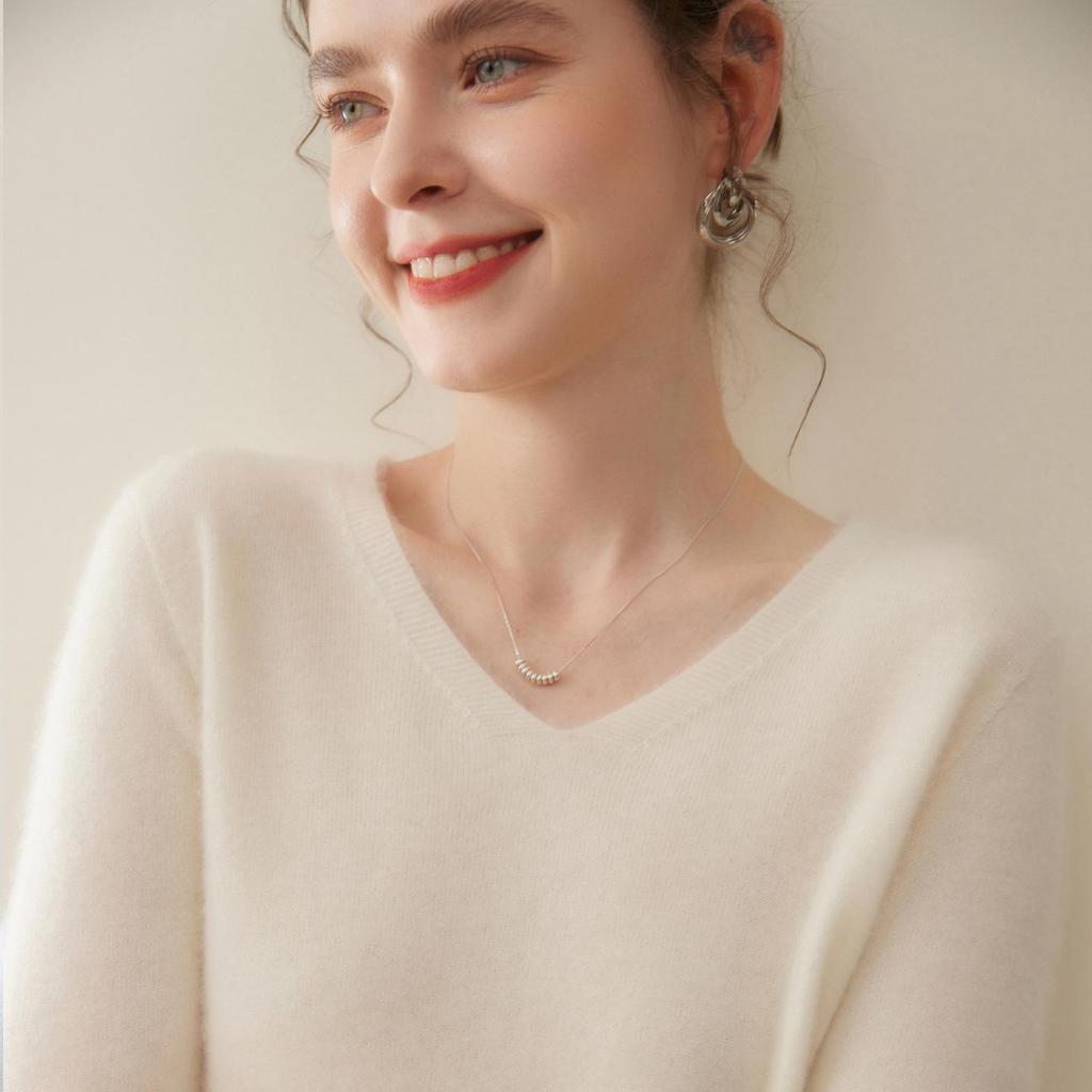 Women's V-Neck Cashmere Long Sleeve Sweater - Autumn/Winter Knitwear Pullover
