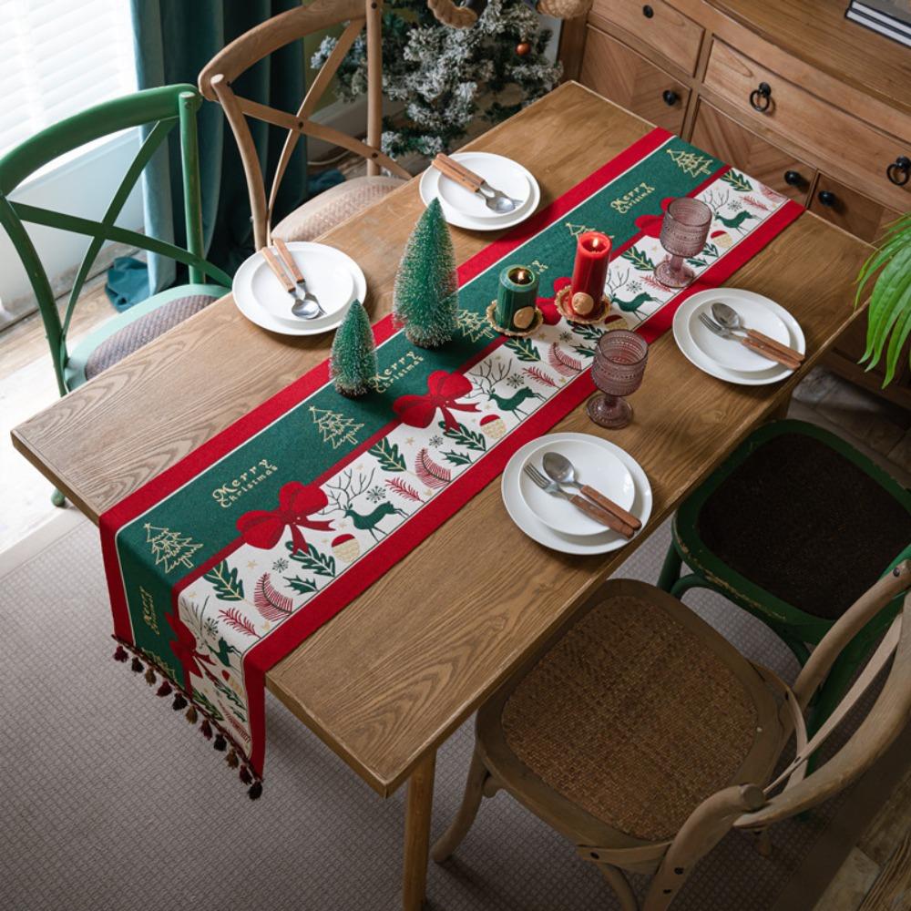 Christmas Snowman Jacquard Table Runner with Fringe Polyester Home Decor Tablecloth Bedspread