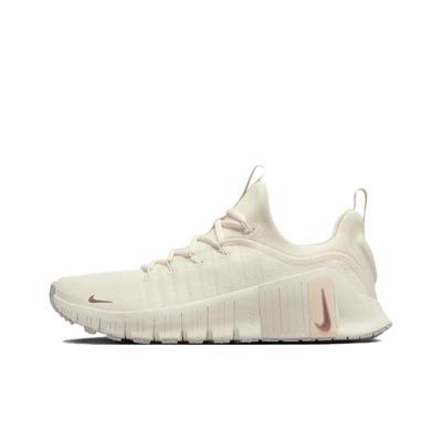 Жіночі кросівки Free Metcon 6 Pale Ivory Cream Guava-Ice Sail FJ7126-100