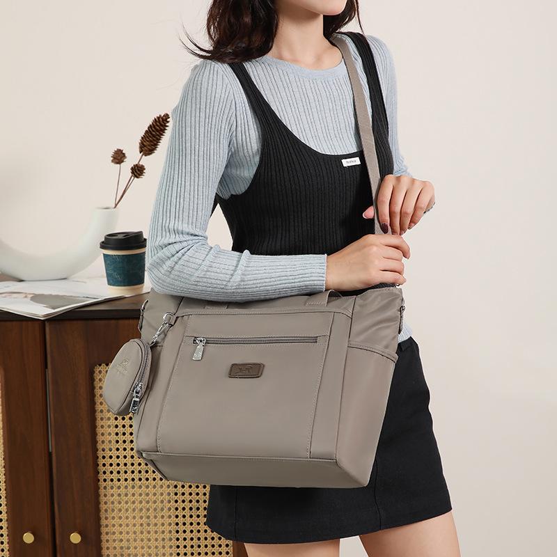 Large Capacity Nylon Bag Women's Tote Bag Shoulder Bag
