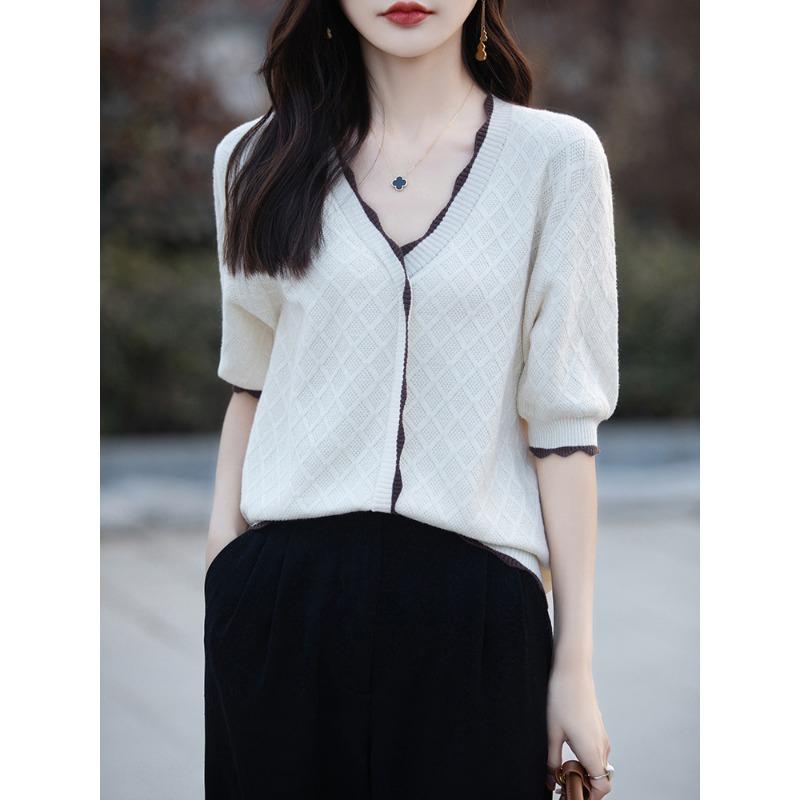 

Чистый хлопок Стиль маленького аромата V-образный вырез Трикотажный с коротким рукавом Женский Летний Новый Свободный Повседневный С коротким рукавом Ложный кардиган Контрастный топ с подкладкой XXL