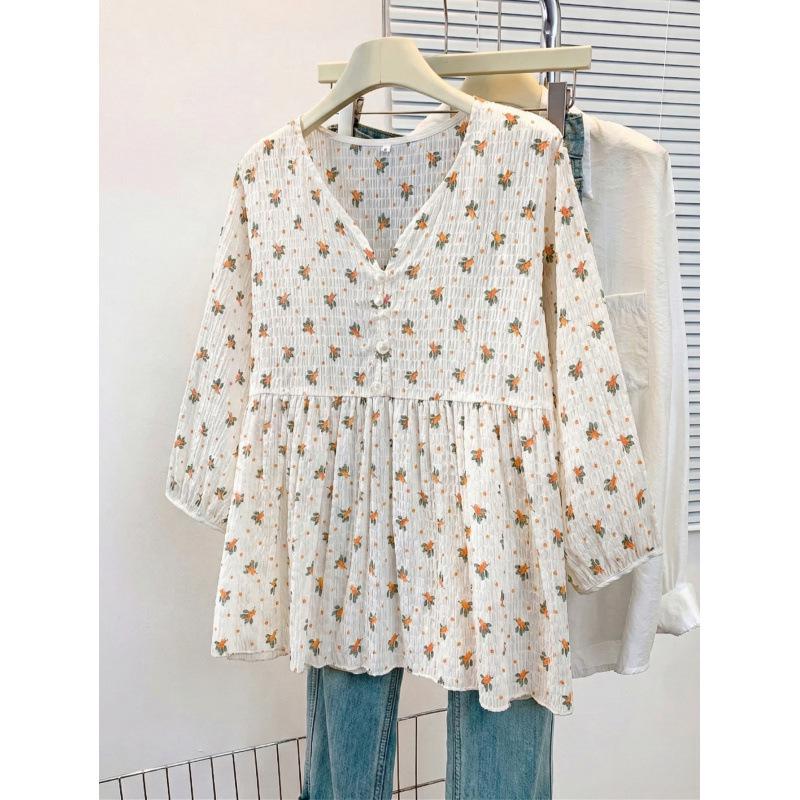 Plus Size Floral V-Neck Mid-Sleeve Top Small