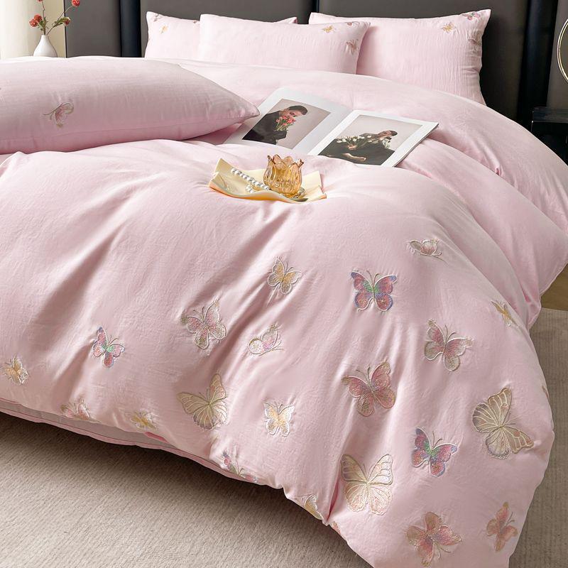 G5Z Light Luxury Embroidery Soft Cotton Bedding Set - Duvet Cover, Fitted Sheet, and Pillowcases.