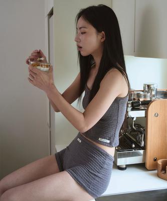 Uallong Light Slim Micro Shorts -Charcoal