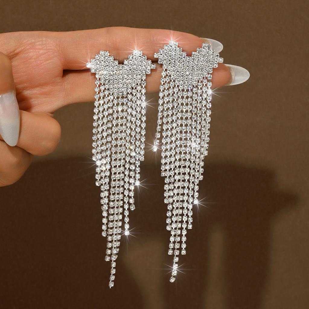 Super Flash Exquisite Korean Edition Evening Banquet High End Charm Earrings and Earrings Jewelry