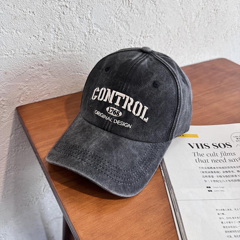 Style Street Retro Letter Embroidery Neutral Casual Baseball Cap For All Seasons