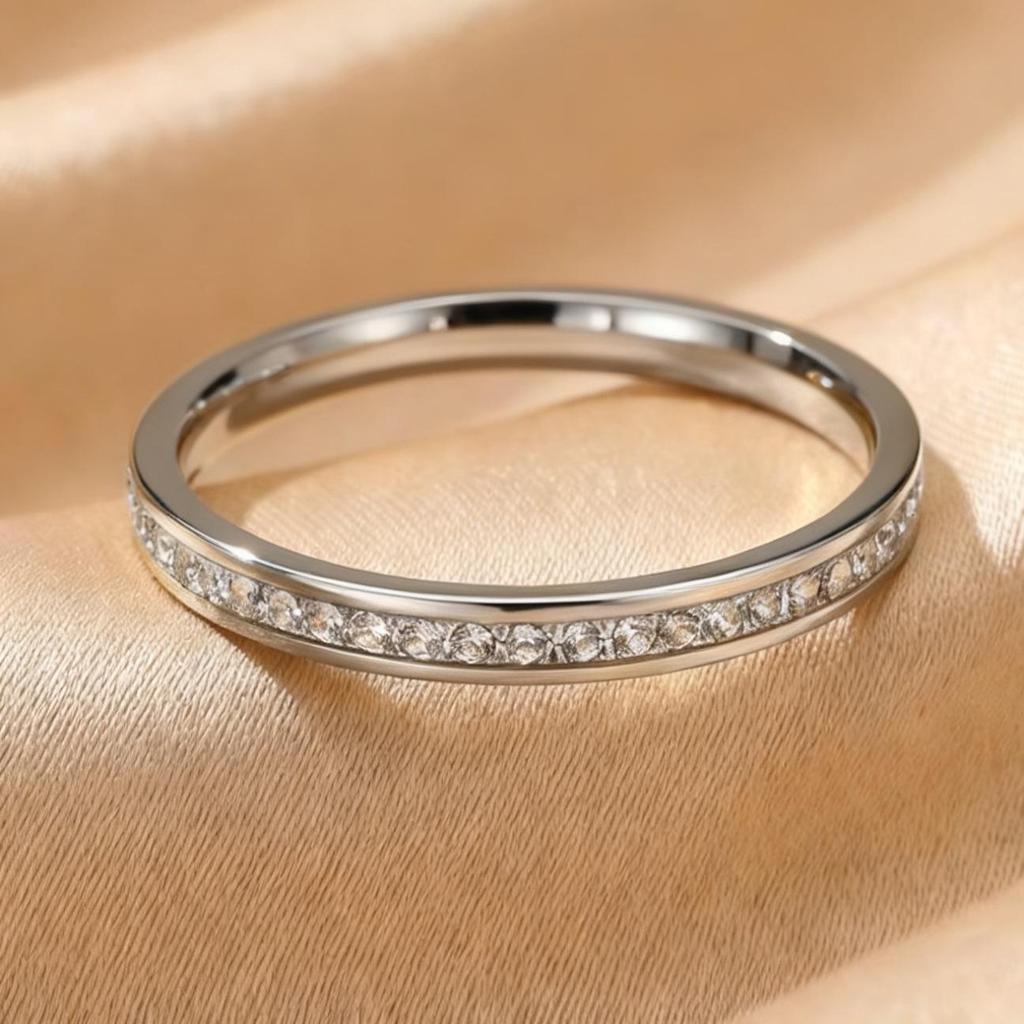 Luxe Dames RVS Ring: Elektrogeplateerd titanium, vervaagt niet, veelzijdig ontwerp