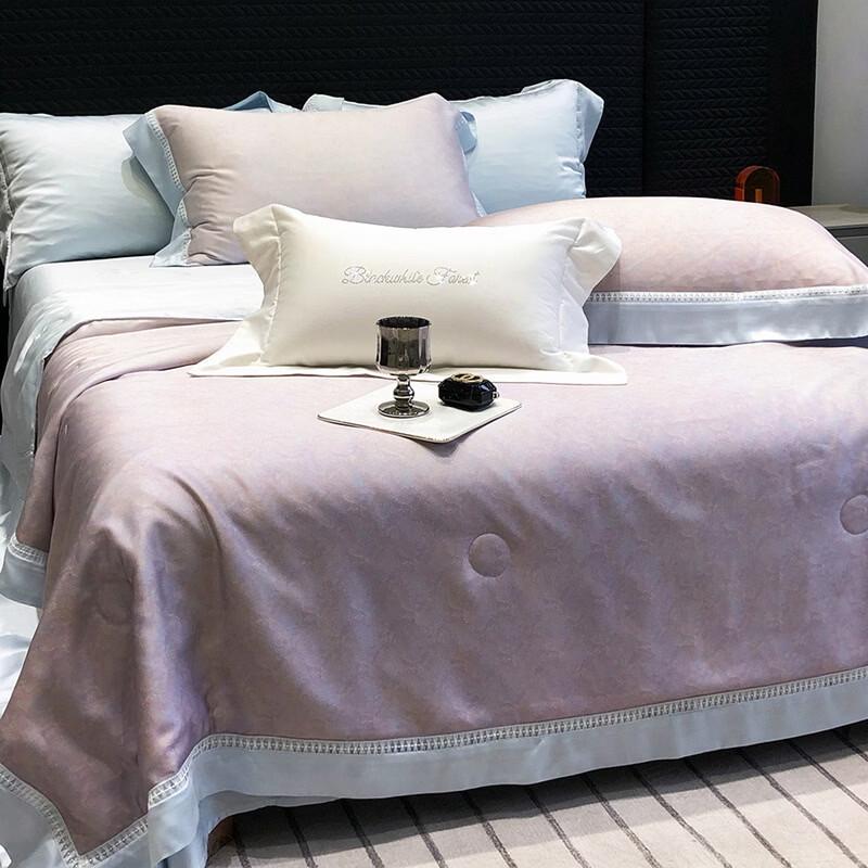 Brangdy Cooling Ice Silk Quilted Duvet