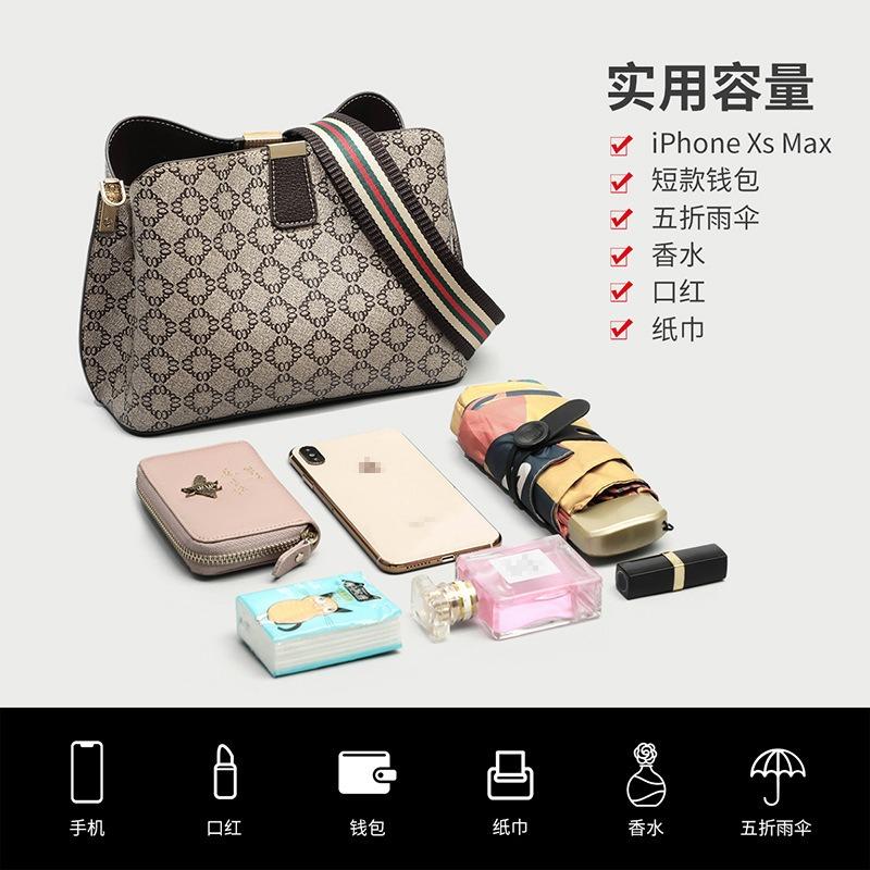 Women's bags New bucket bags Women's commuter fashion broadband messenger bags Versatile large-capacity shoulder bags Luggage