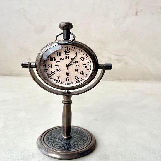 

Классические маленькие морские ретро латунные настольные круглые часы, подставка-шест