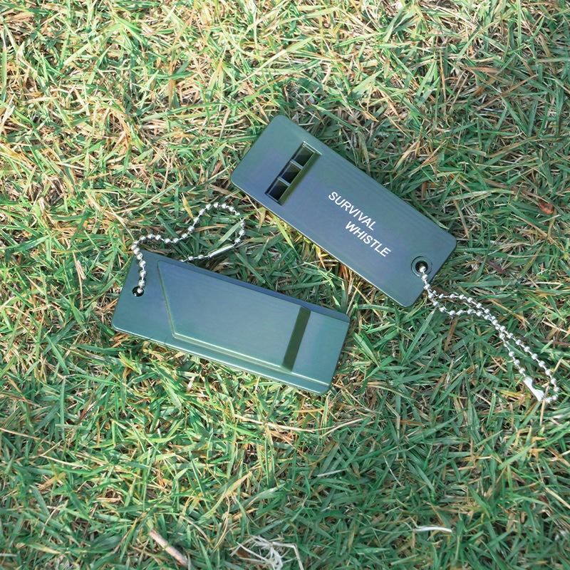 

2 шт., свисток для выживания на открытом воздухе, с высоким децибелом, аварийно-спасательный свисток для кемпинга, походов, спортивной рефери, футбольной команды, бейсбола 2pcs