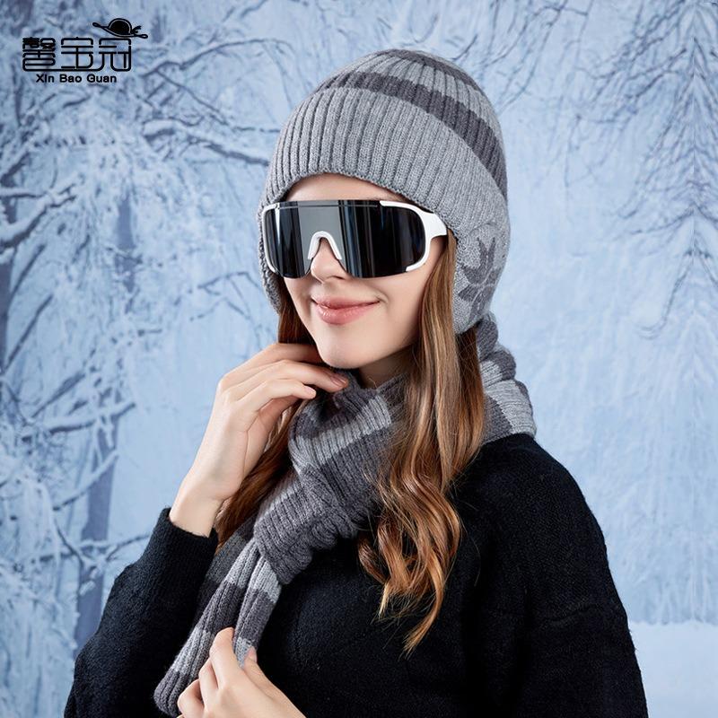 New winter hat, scarf set, men's and women's outdoor windproof ear protectors, pullover hat, fleece warm knitted wool hat