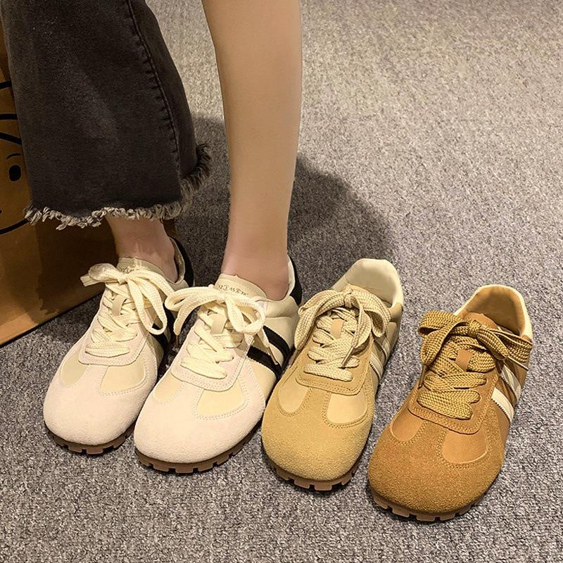 Women's shoes spring new flat bottom lightweight versatile niche design sense casual little white board shoes