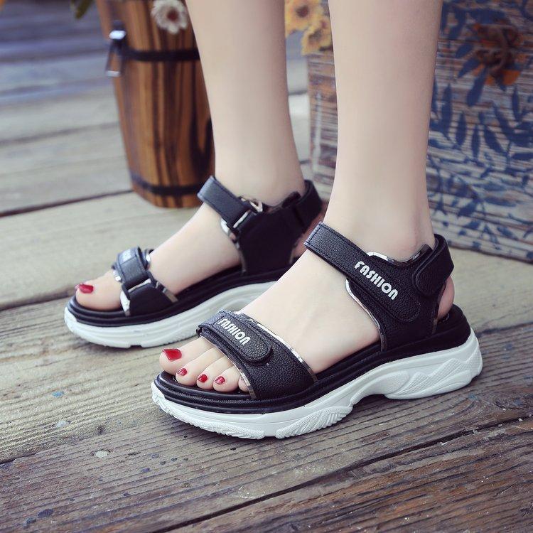 Summer new platform-soled sports fashion sandals women's summer flat-soled students simple shoes