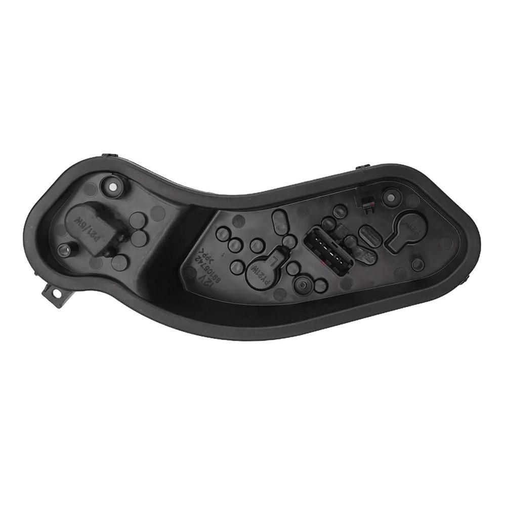 Left Side Rear Taillight Socket Assy 26556-3AW0A For Nissan Versa 2012-2018