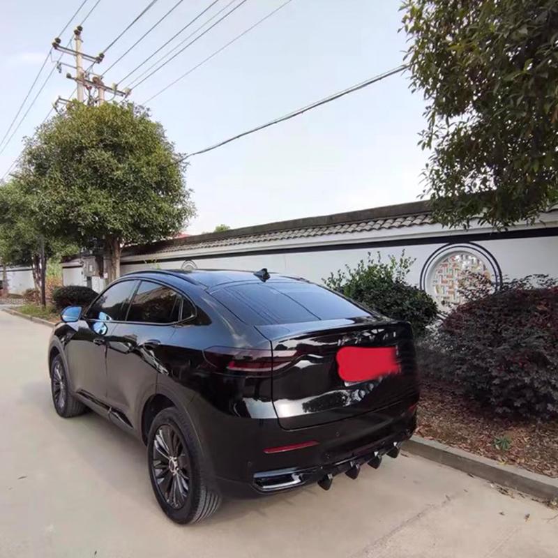 Černý Univerzální zadní nárazník Zadní difuzor Auto Žraločí ploutve Zakřivený Spoiler Lip Wing Splitter Anti-Crash