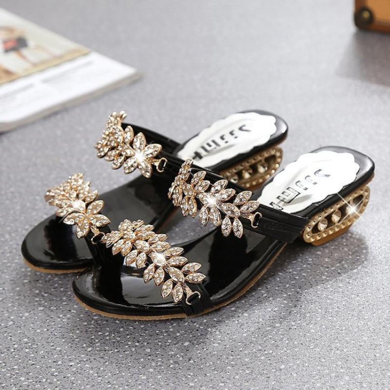 Fashion Slippers for Women Summer New Water Diamond Sandals with Middle Heel Rubber Slipper Women Shoe Flip Flops