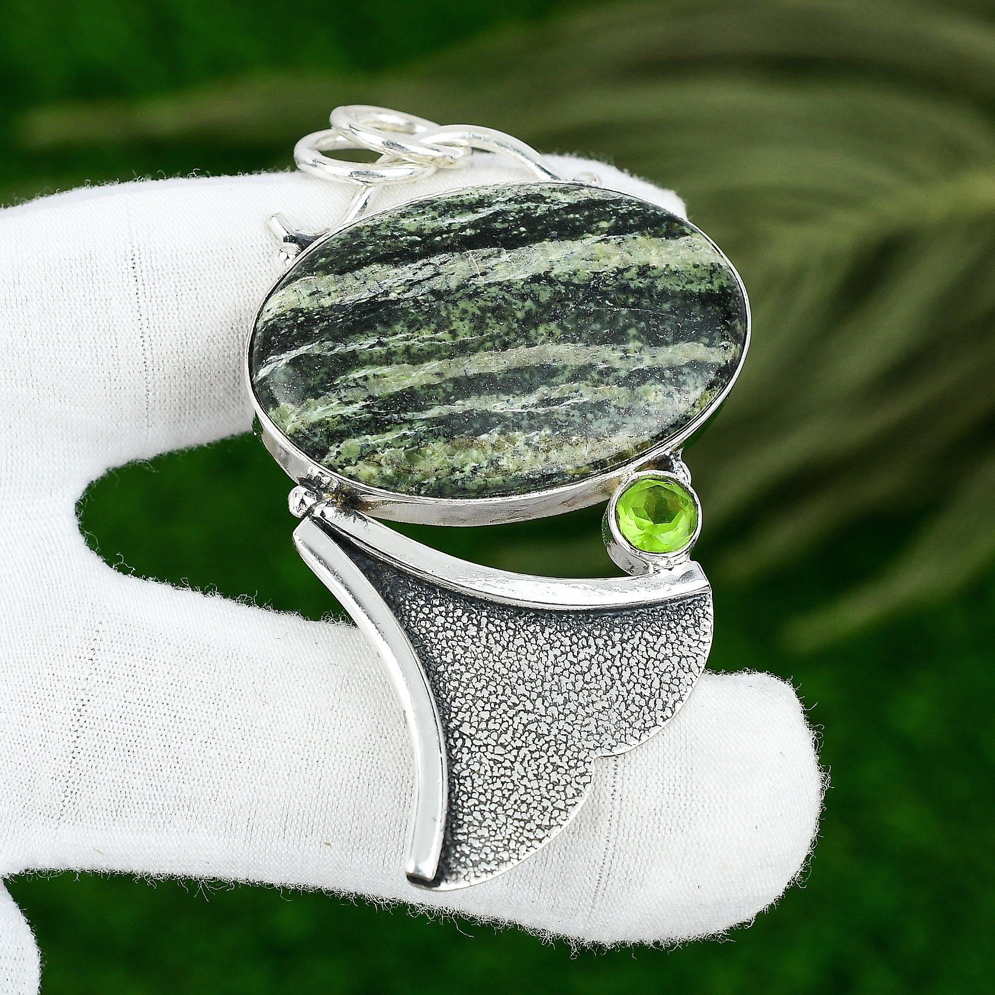 

Oval Green Swiss Opal Stone Peridot Sterling Silver Bezel Sister Pendant Jewelry