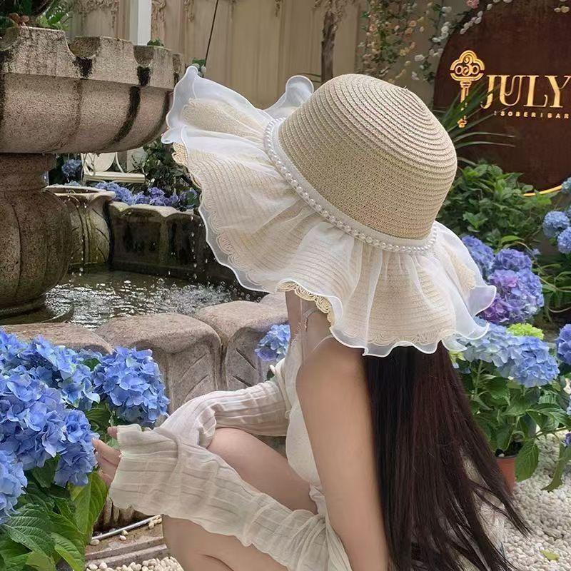Straw Hat With French Lace Bow And Wave Edge For Beach Sun Protection
