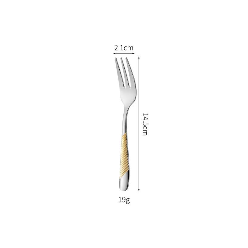 Star Diamond Stainless Steel Gold-Plated Flatware Set: Luxury Knife, Fork, and Spoon for Upscale Dining.