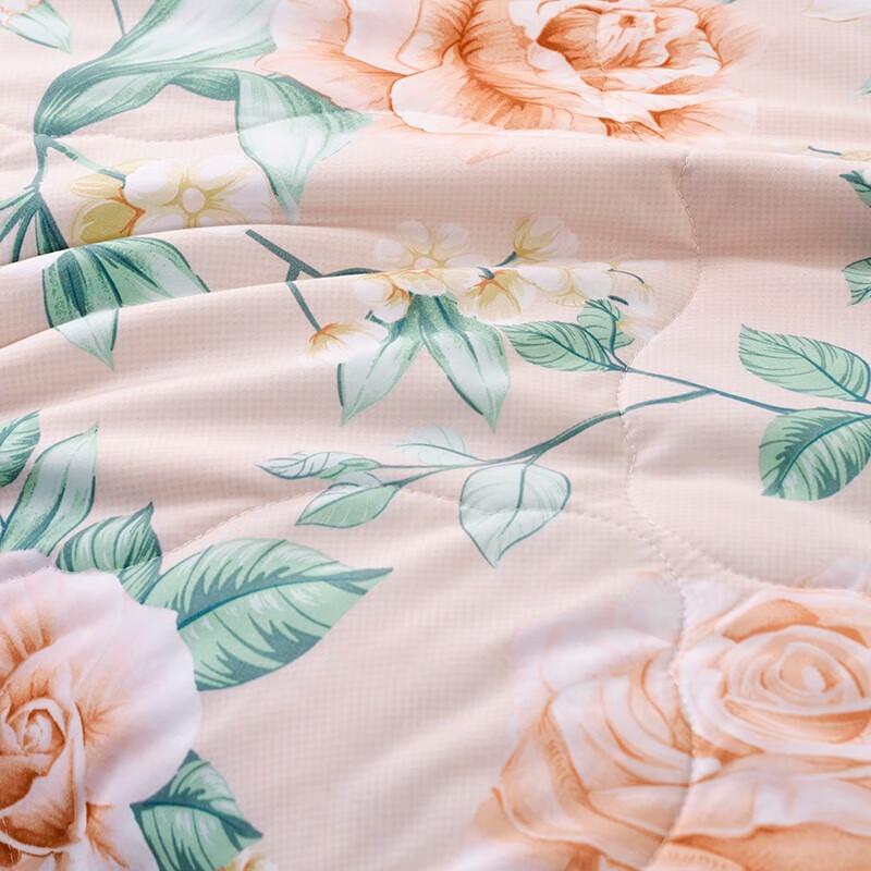 FUANNA Cool Antibacterial 7-Hole Summer Quilt